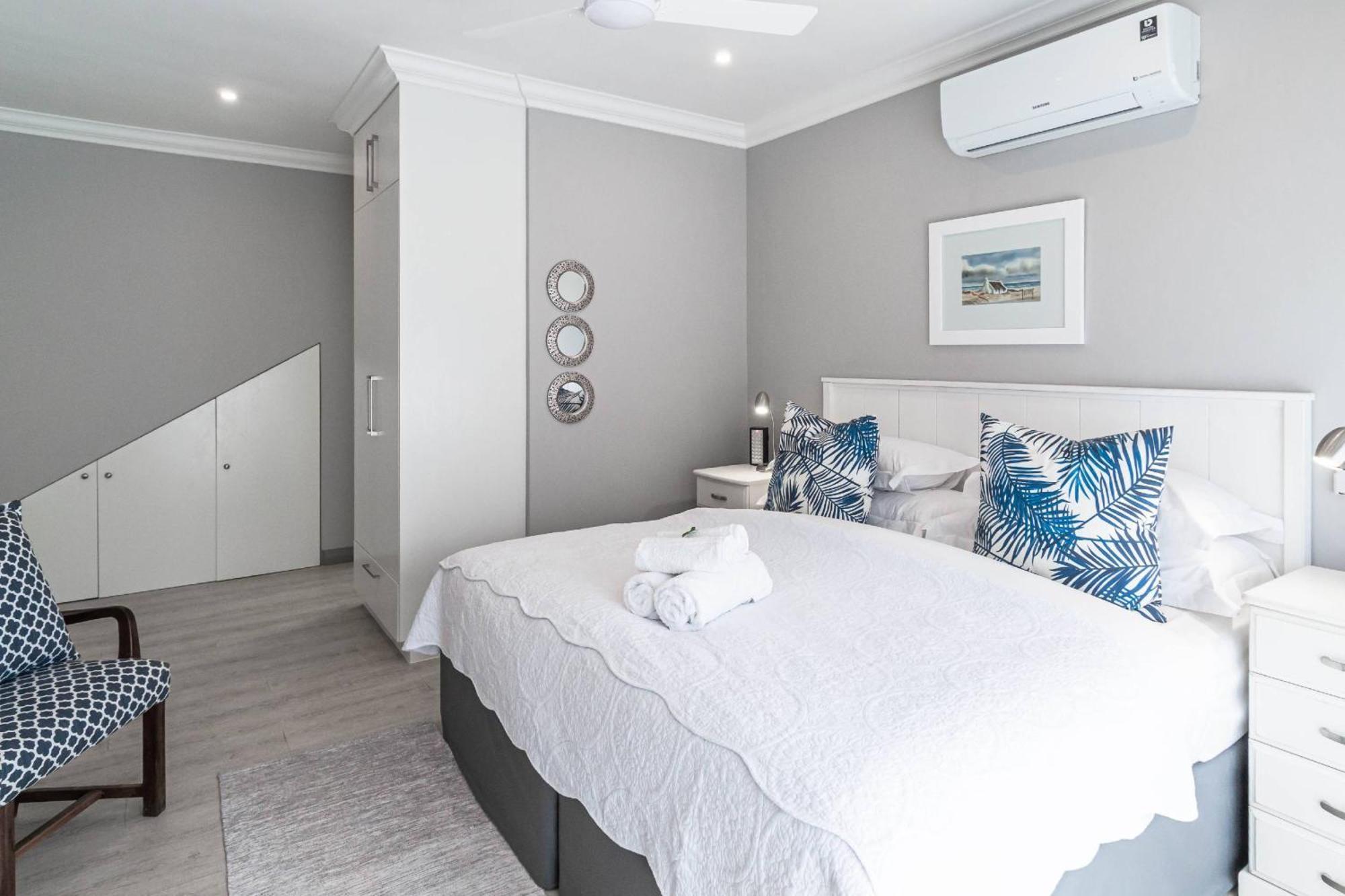 Whale Coast Ocean Villa Херманус Экстерьер фото